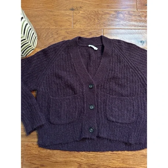 A.L.C. Burgundy Cleveland V-Neck Ribbed-Knit Cardigan Size M Retail$325 - Picture 3 of 16